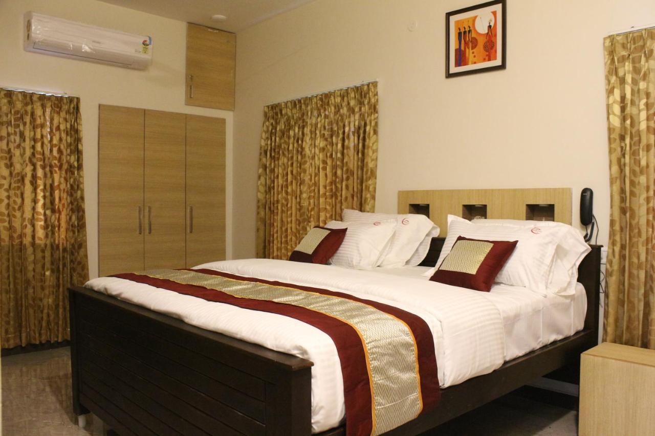 The Lavish Moon Hotel Yercaud Esterno foto